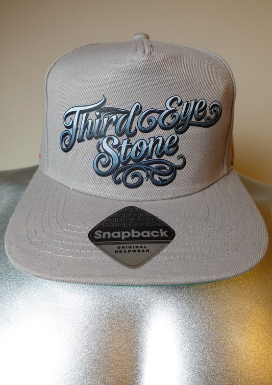 Casquette plate grise